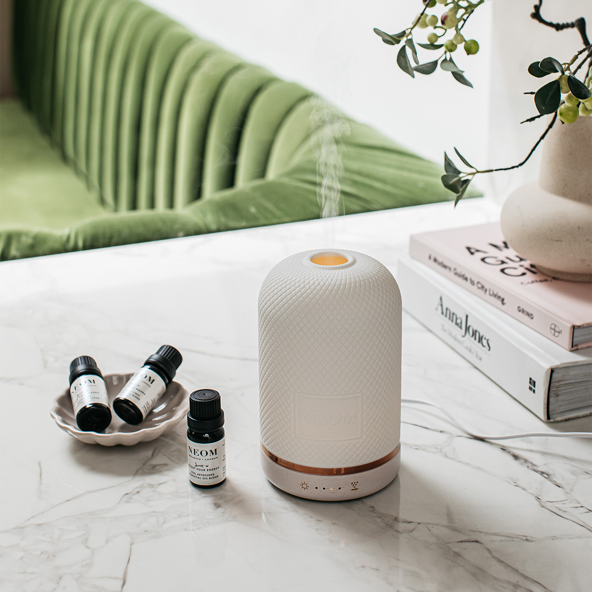 The Wellbeing Pod & Essential Oil Collection (Worth ¡ê200)